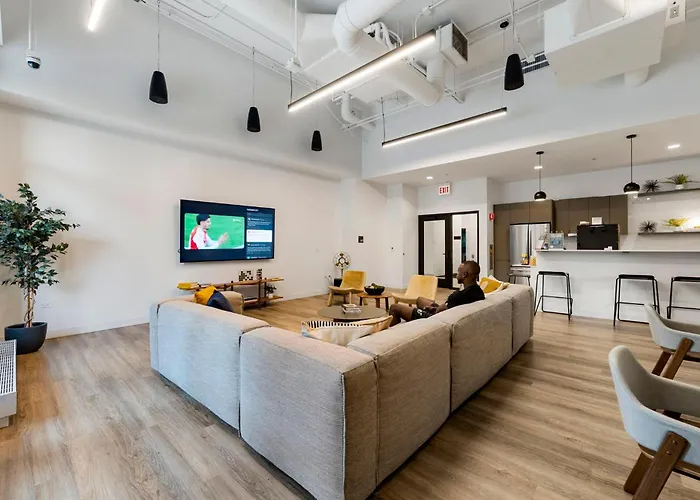Escape Bright Sleek & Modern Chicago